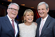 Klassik am Odeonsplatz 2016: Ulrich Kowalewski. Direktor der Niederlassung München, Uschi Glas mit Mann (Foto. Ingrid Grossmann)